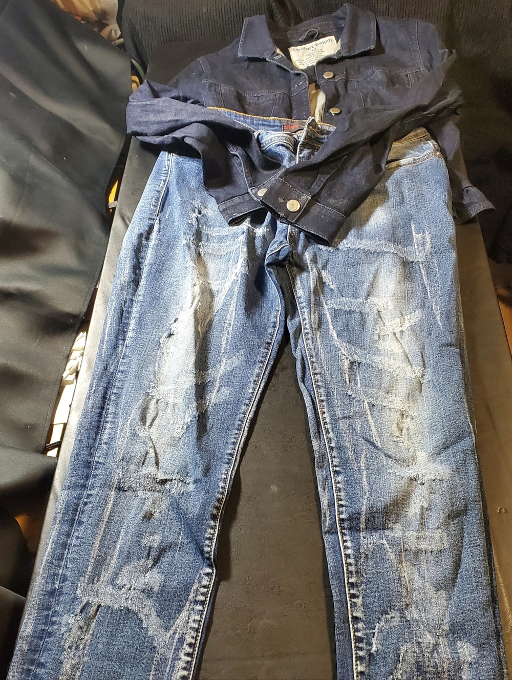 Comfort Denim Dark Blue SizeM buttonUp&mystique DistressedDenim Blue Size17 Pant